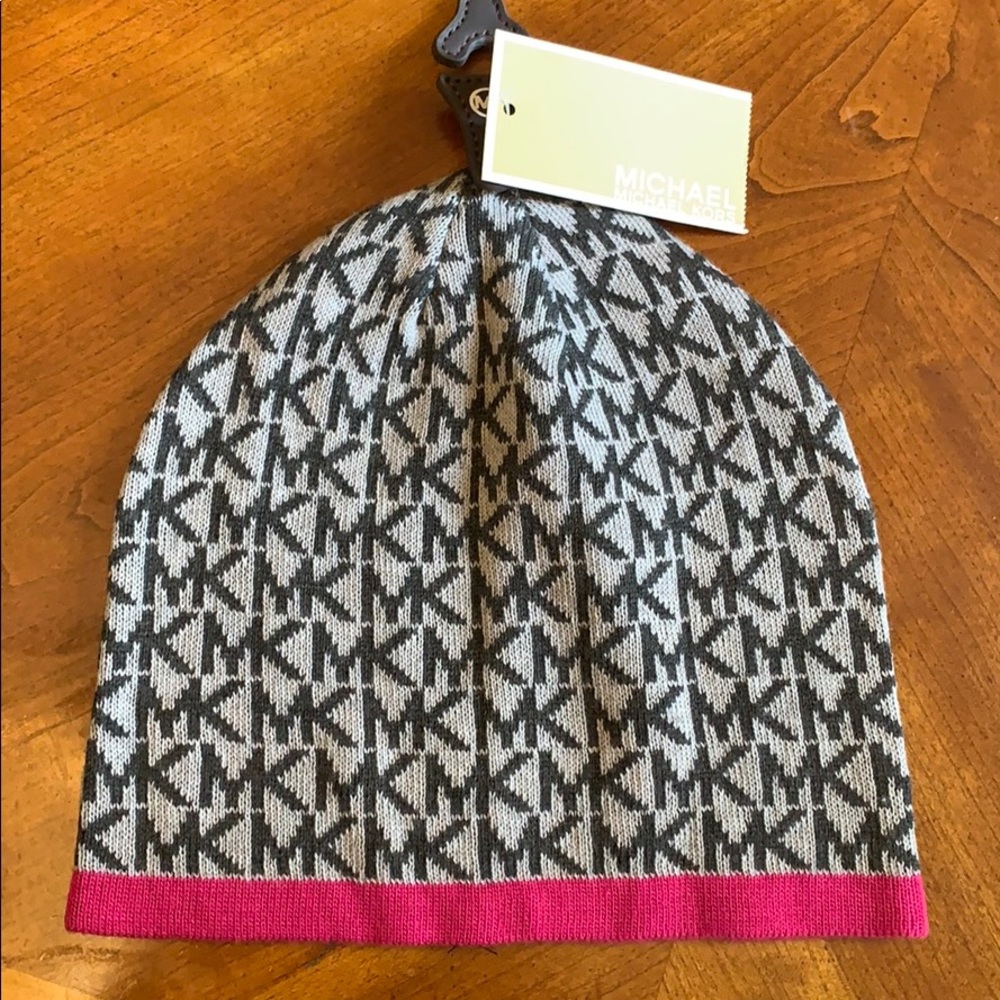 Michael Kors knit hat new with tags